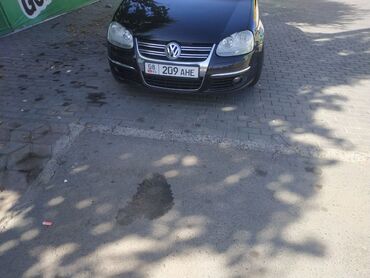 Volkswagen: Volkswagen Jetta: 2010 г., 1.4 л, Механика, Бензин, Седан