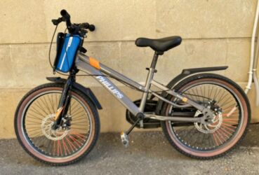 Salon masaları: Velosiped 20 lik 80 azn satilir‼️unvan wamaxinka l4485 sekine lalafo.az -da Salon masaları: Velosiped 20 lik 80 azn satilir‼️unvan wamaxinka l4485 sekine