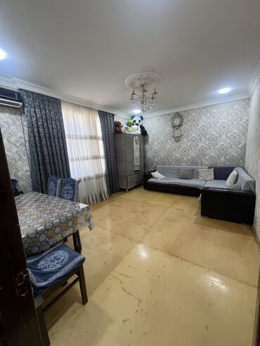 qobuda heyet evi: 4 комнаты, 100 м², Есть кредит, Средний ремонт