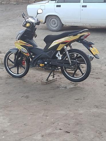 Mopedlər,skuterlər: Moped/motosiklet – sport üslublu şəhər qəzaeti Xüsusiyyətlər: - Kuzov — 5