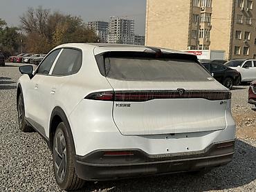 електро машина: Changan : 2026 г., Автомат, Электромобиль, Кроссовер — 10