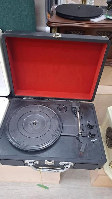 gramofon: Vinil pleyer – portativ “kofert” tipli dönər stol və masaüstü — 2