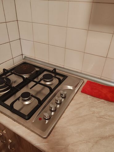 снять квартиру азербайджан: Nesimi metrosunun cixiwina otag yoldasi bey axtarilir komumal daxil