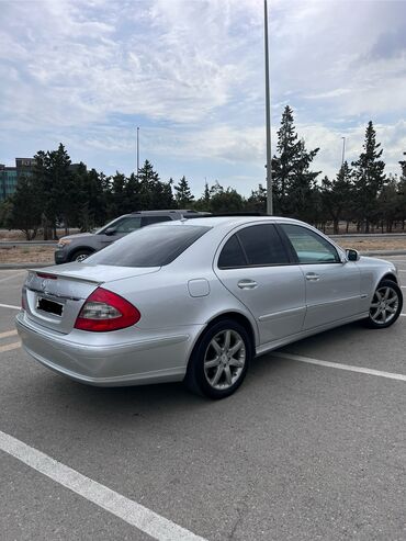 furqon mercedes: Mercedes-Benz E-Class: 2.2 l | 2008 il Sedan