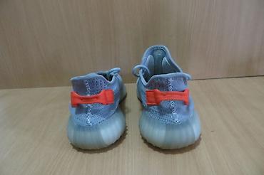 rimski broj 60: ADIDAS boost br 42, bez mana potpuno ocuvane kvalitetne patike, a sve — 5