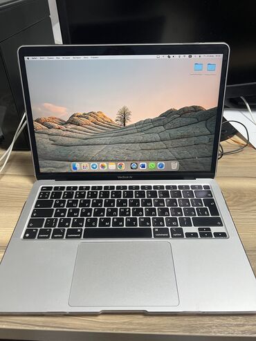 ноутбук macbook: Ноутбук, Apple, 8 ГБ ОЗУ, Apple M1, 13.3 ", Б/у, Для работы, учебы, память SSD