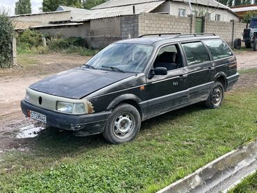 авто из америки: Volkswagen Passat B3 Variant (универсал) - Кузов: 5‑дверный