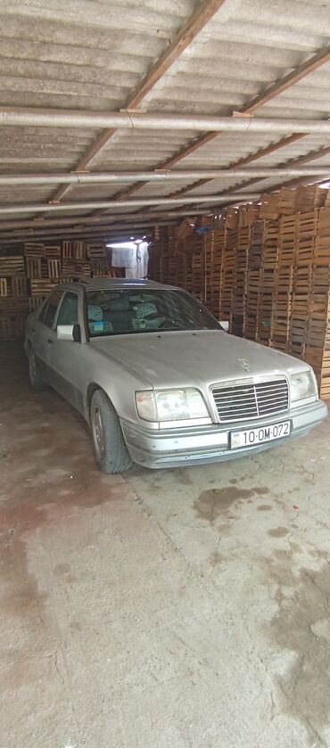Aksesuarlar və tüninq: Mercedes-Benz E 220: 2.2 l | 1995 il Sedan