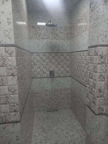 Uzunmüddətli kirayə mənzillər: Nizami rayonu,Laçın ticarət mərkəızinin yanı.9 mərtəbəli binanın,2-ci — 9