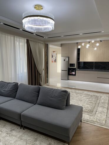 квартиры с ремонтом в рассрочку: 3 комнаты, 108 м², Элитка, 3 этаж, Дизайнерский ремонт