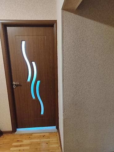 seyfi qapi: Mətbəx və otaq üçün şüşəli taxta qapılar - Material: taxta karkas — 4