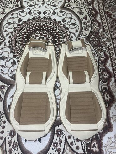 набор ключей ош: Чехлы Экокожа, С подушкой, цвет - Бежевый, Universal Seat cover, Новый, Самовывоз