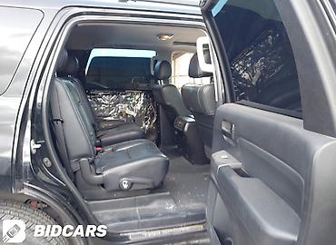 Scion: Toyota Sequoia: 2021 г., Автомат, Бензин, Внедорожник — 7