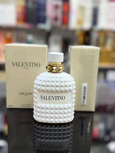 Parfemi: Valentino kolekcija parfema – elegantne bočice sa prepoznatljivim — 10