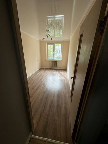 Долгосрочная аренда домов: 3 комнаты, 58 м², 104 серия, 2 этаж, Евроремонт