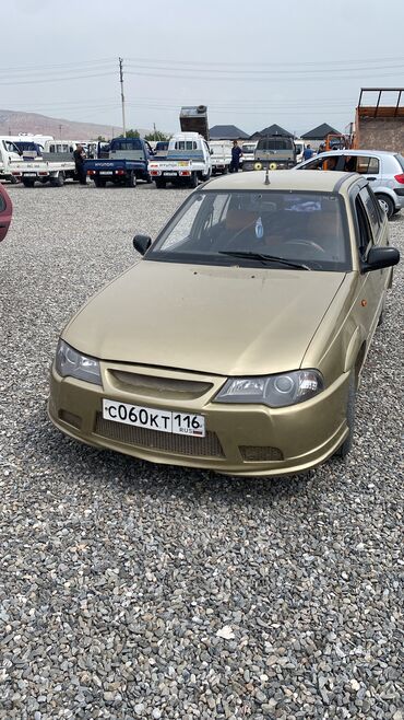некс: Daewoo Nexia: 2009 г., 1.5 л, Механика, Бензин, Седан