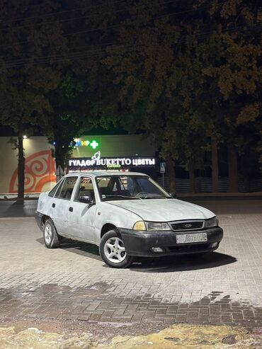 фары на нексии: Daewoo Nexia-1 Объём 1.5 Год-2001 КОРЕЕЦ На ходу ездит мотор коробка