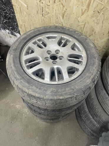 шына 235 65 16 с: Комплект из четырех автомобильных колес размером 225/55 R16. Диски