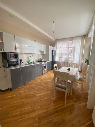 Yeni tikili: 8-ci kilometr, 2 otaqlı, Yeni tikili, m. Neftçilər, 111 kv. m — 3