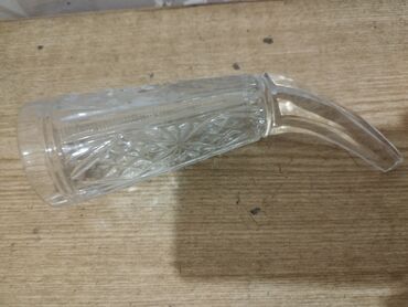 qapı sef: Şüşə qəlyan/pipe formalı qab - Material: şəffaf şüşə - Dizayn