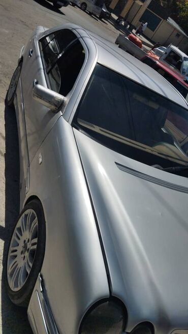 машины за 6000 долларов: Mercedes-Benz E-Class: 1998 г., 3.2 л, Механика, Бензин