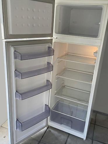 куплю морозилку б у: Beko iki qapılı soyuducu - Yuxarıda ayrıca dondurucu bölmə - Aşağıda — 1