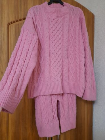 кофе нворк in Кыргызстан | ВИТАМИНЫ И БАДЫ: Теплая двойка новая размер 46-48 М-L розовая стильная юбка карандаш