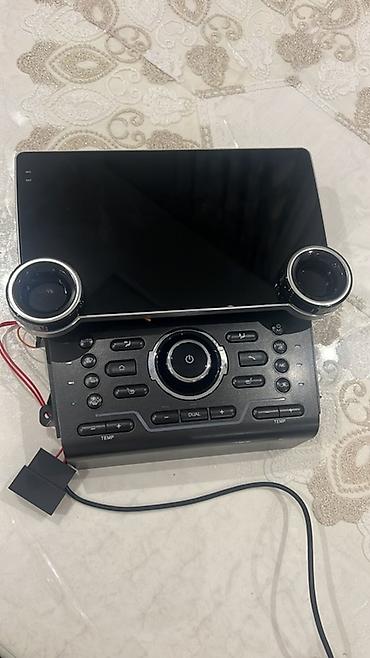 kamera manitor: Ford fusion üçün multimedia mərkəzi panel (klimat bloklu) - Model — 2
