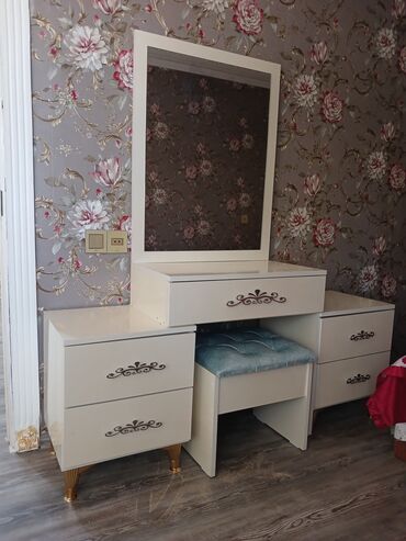 Sifarişlə digər mebel: İstenilen nov metbex yataq dehliz mebellerinin her zovge ve dizayna — 21