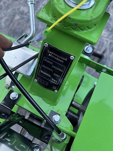 Другие инструменты: Мотоблок ТАНК 9л.с (ат кучу) Ременный двигатель Бензиновый двигатель — 10