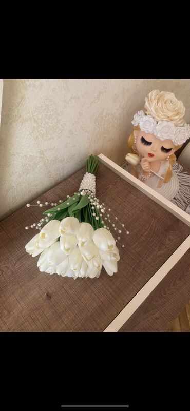 Buket güllər: Satilirlar endirim olub buketler 20m — 4