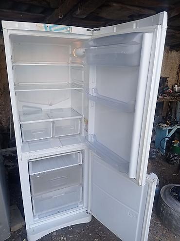 Ашкана техникасы: Муздаткыч Indesit, Колдонулган, Эки камералуу, De frost (тамчы), 60 * 170 * 60 — 2