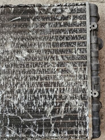 Радиаторы: Радиатор охлаждения двигателя Vollswagen Polo 3 / VW Lupo / Seat — 9