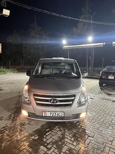 старекс 4х4: Hyundai Starex: 2016 г., 2.5 л, Механика, Дизель, Фургон — 1