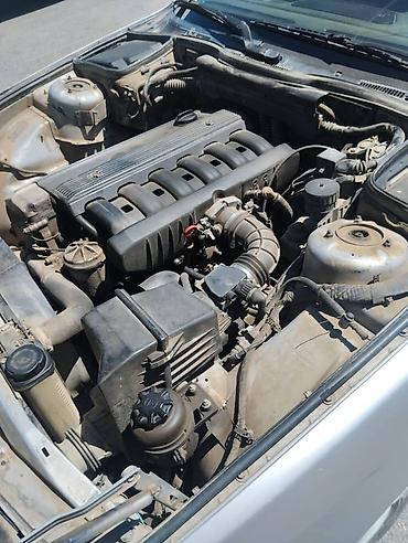 машина bwm: BMW 5 series: 1991 г., 2 л, Кол менен иштөөчү, Бензин, Седан — 4