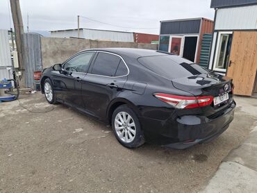 ижара авто: Toyota Camry: 2018 г., 2.5 л, Типтроник, Бензин, Седан