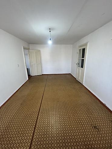 продается квартира филармония: 📍 Село Беловодское, район музыкальной школы 🏢 Продаётся 2-комнатная — 4