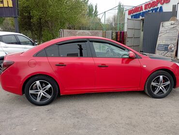 Chevrolet: Chevrolet Cruze: 2012 г., 1.6 л, Механика, Бензин, Седан