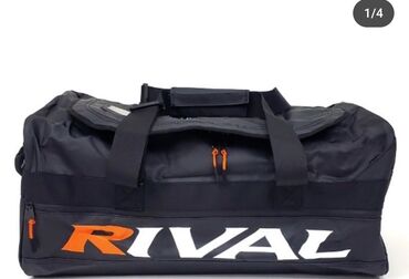 большое сумка: Продается новая спортивная сумка рюкзак Rival boxing .Большая удобная