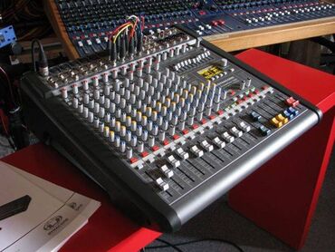 Dinamiklər və kolonkalar: Yeni Kolonka, Növ - Akustik, rəng - Qara -da lalafo.az — 5 Dinamiklər və kolonkalar: Yeni Kolonka, Növ - Akustik, rəng - Qara — 5