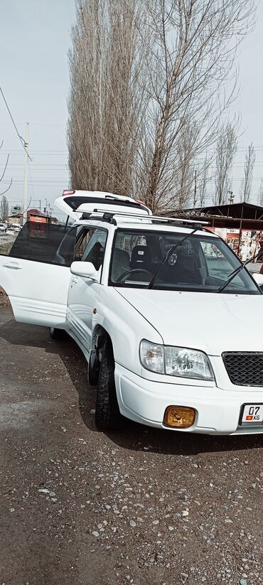 subaru 2000: Subaru Forester: 2000 г., 2 л, Автомат, Бензин, Внедорожник