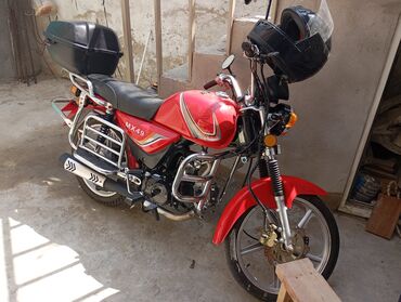 Ehtiyat hissələri: MX49 qırmızı skuter/moped - Model: MX49 - Rəng: qırmızı, xrom