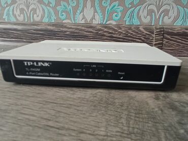 TP-Link TL-R402M: 4 порта Ethernet, стандартный Wi-Fi до 100 Мбит/с