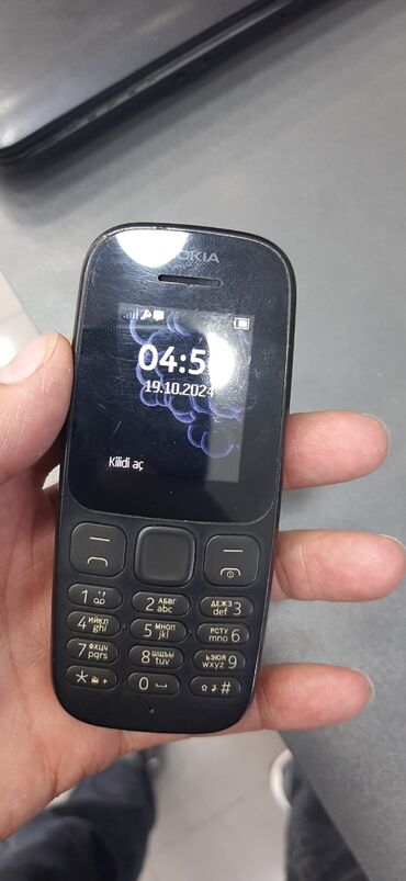 blackberry son telefon: Nokia 105 4G, цвет - Черный, Кнопочный