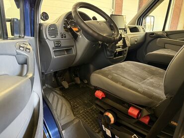 Mercedes-Benz: Mercedes-Benz Спринтер: 2003 г., 2.2 л, Механика, Дизель, Бус