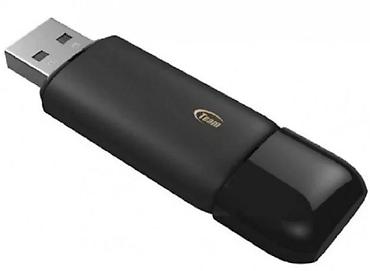 Druga oprema za računare i laptopove: USB fleš memorija Team Group C142 - Kapacitet: 16 GB - Interfejs: USB — 2