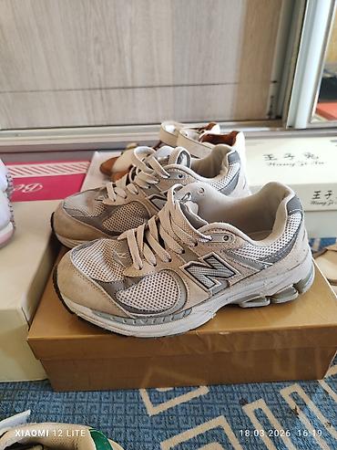 Другие детские вещи: Детская обувь набором. В комплекте: - Пара зимних дутиков/сапожек — 9