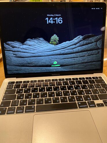 Elektronika: İşlənmiş Apple MacBook, 13.3 ", Apple M1, 256 GB, Ünvandan götürmə, Pulsuz çatdırılma