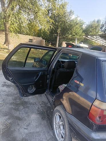 Volkswagen: Volkswagen Golf: 1996 г., 1.6 л, Кол менен иштөөчү, Бензин, Хетчбек — 1