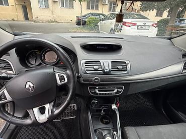 bmw e 39: Renault Megane: 1.5 l | 2012 il 31000 km Hetçbek — 5